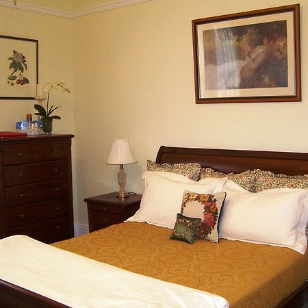 Beatty Avenue Bed & Breakfast Мельбурн Екстер'єр фото